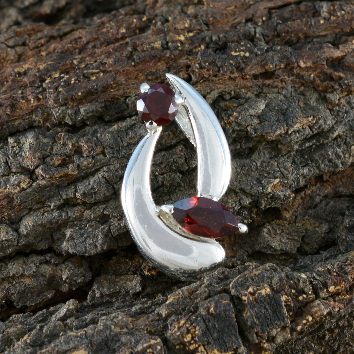Garnet Delicate Turkish 925 Silver Toi et Moi Pauline Contemporary Red Pendant Jewelry - Image 4