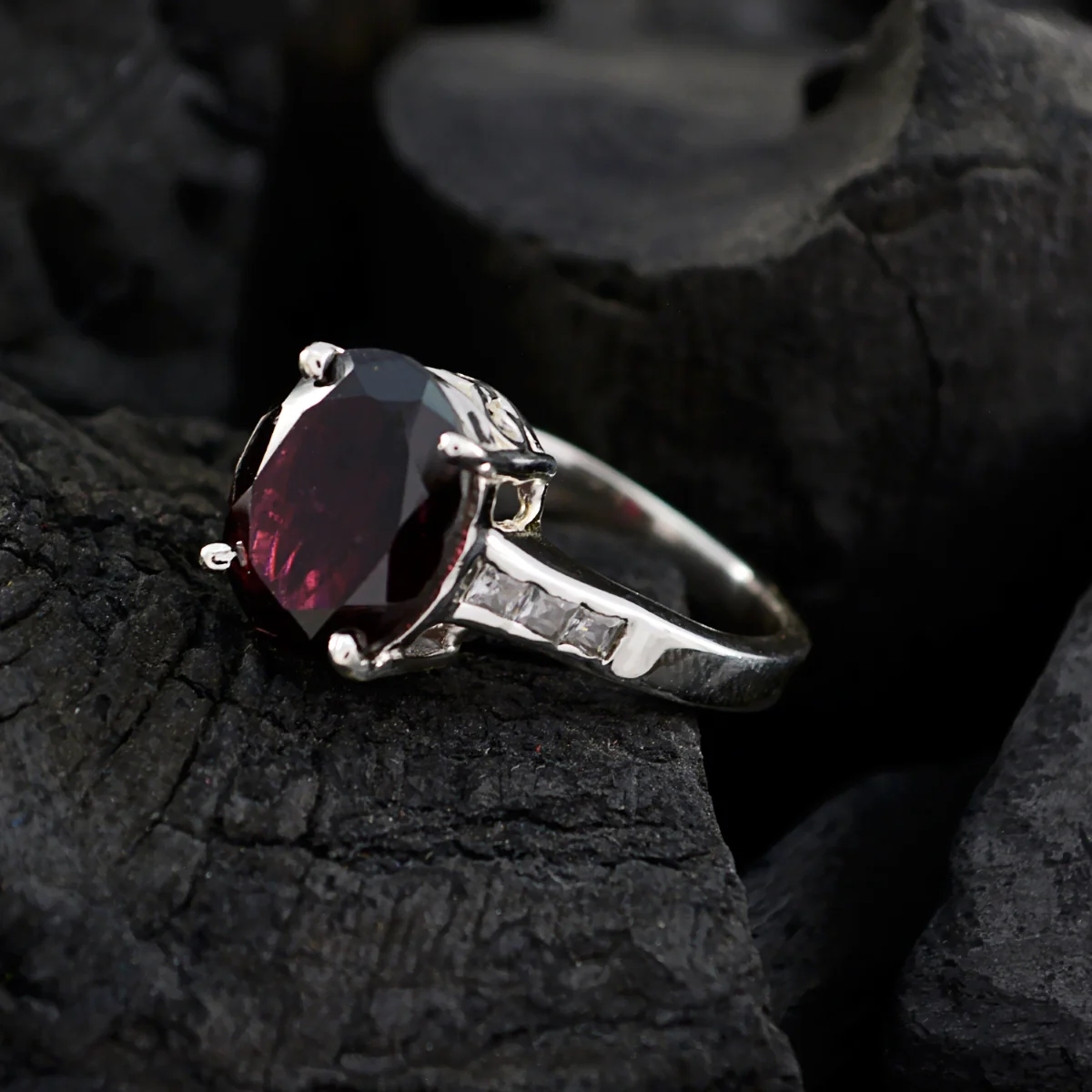 Garnet Halo Egyptian Sterling Silver Red Gemstones Minimal Glamorous Ring Jewelry - Image 4