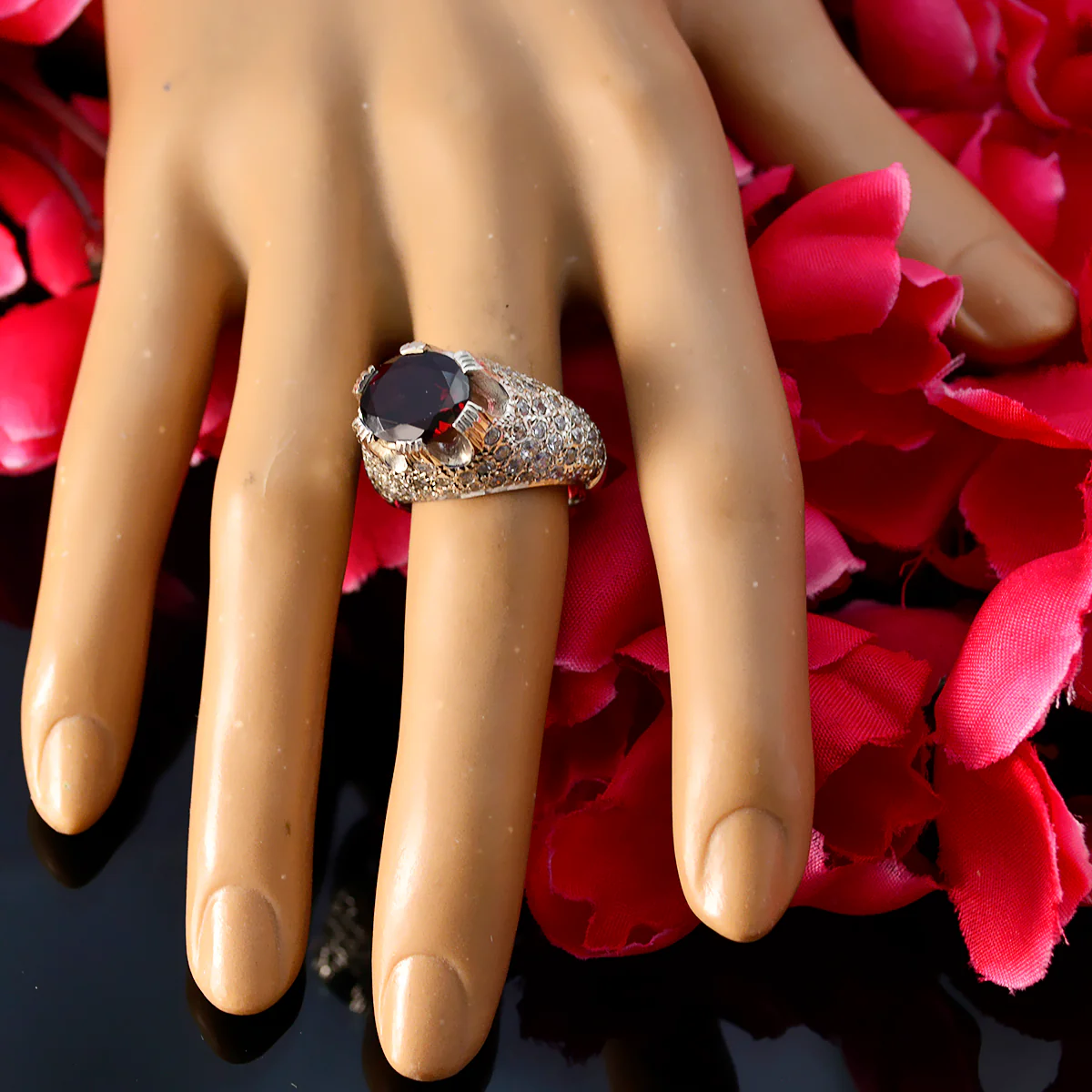 Garnet Halo French 92.5 Silver Red Gems Edgy Contemporary Ring Jewellery - Image 5