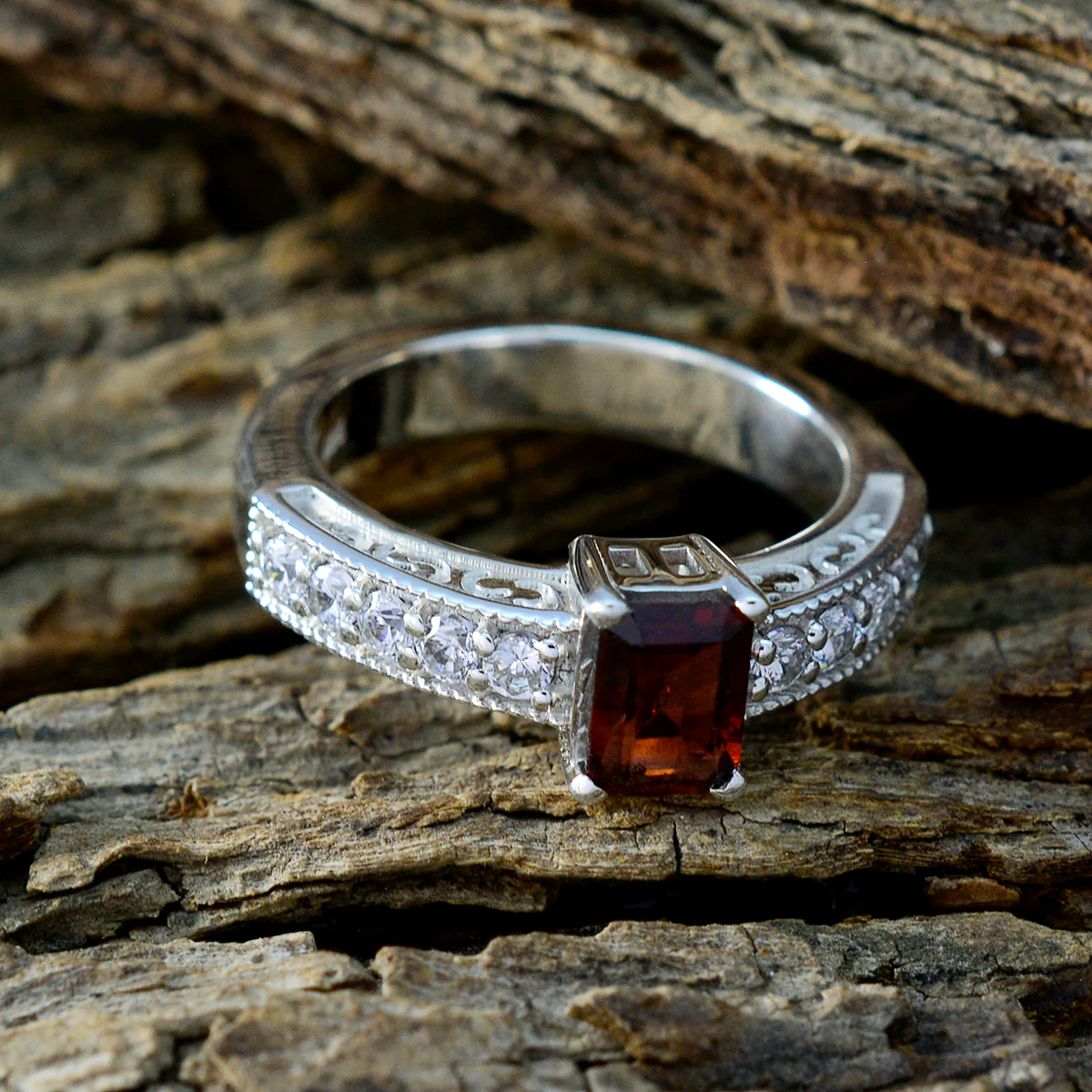 Garnet Halo French 925 Sterling Silver Red Gemstones Minimal Sophisticated Ring Jewellery - Image 3