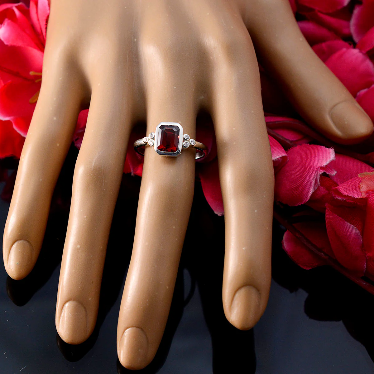 Garnet Halo Japanese 925 Silver Red Gems Dainty Romantic Ring Jewelry - Image 5