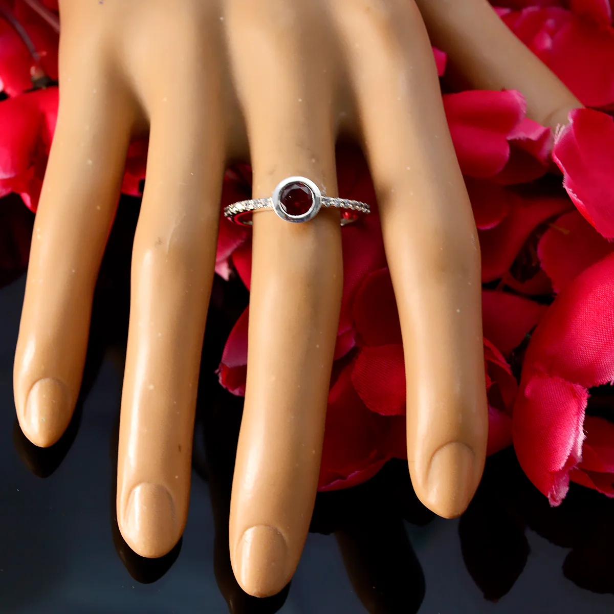 Garnet Halo Korean 925 Sterling Silver Red Gems Dainty Glamorous Ring Jewellery - Image 5