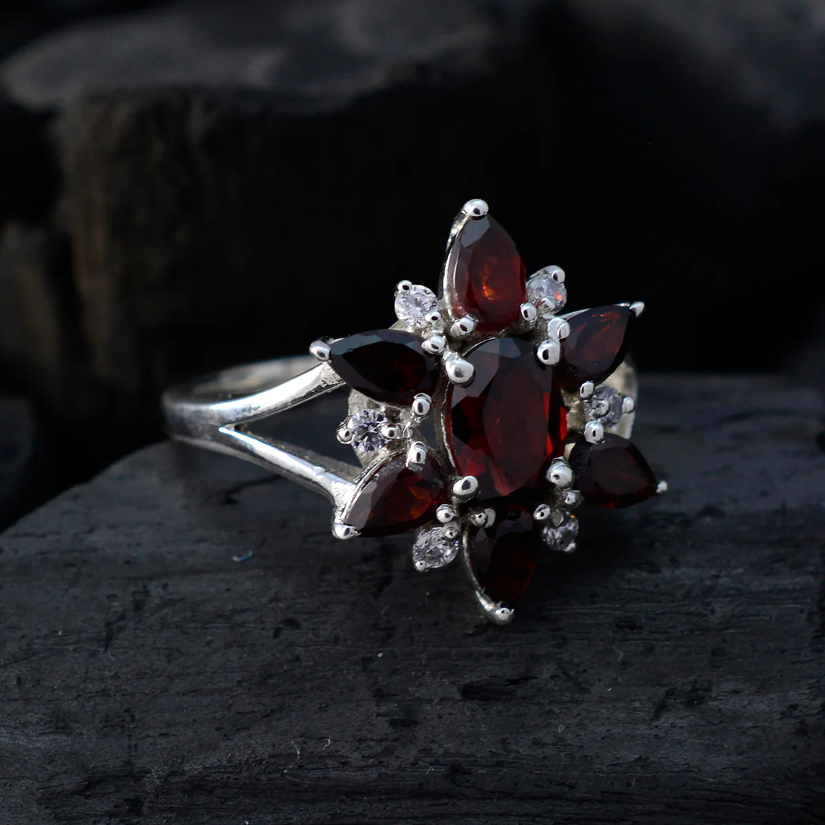 Garnet Hepta African Silver Red Gemstone Featherlight Floral Ring Jewelry - Image 4