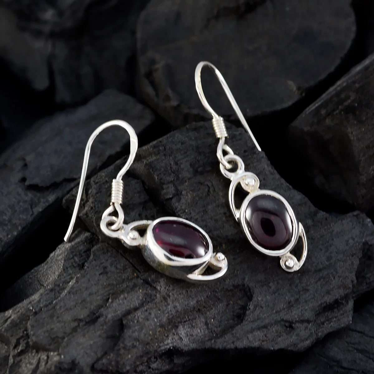 Garnet Korean Aria Solitaire Dangle Red Sterling Silver Earring - Image 2