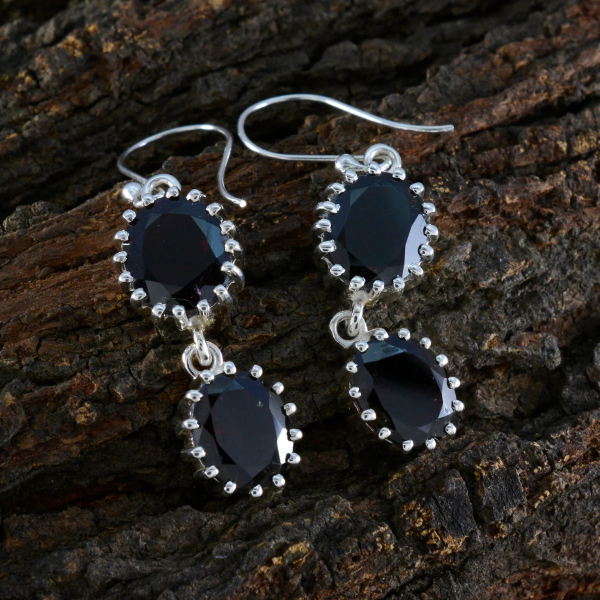Garnet Korean Layla Toi et Moi Dangle Red Silver Earring - Image 3