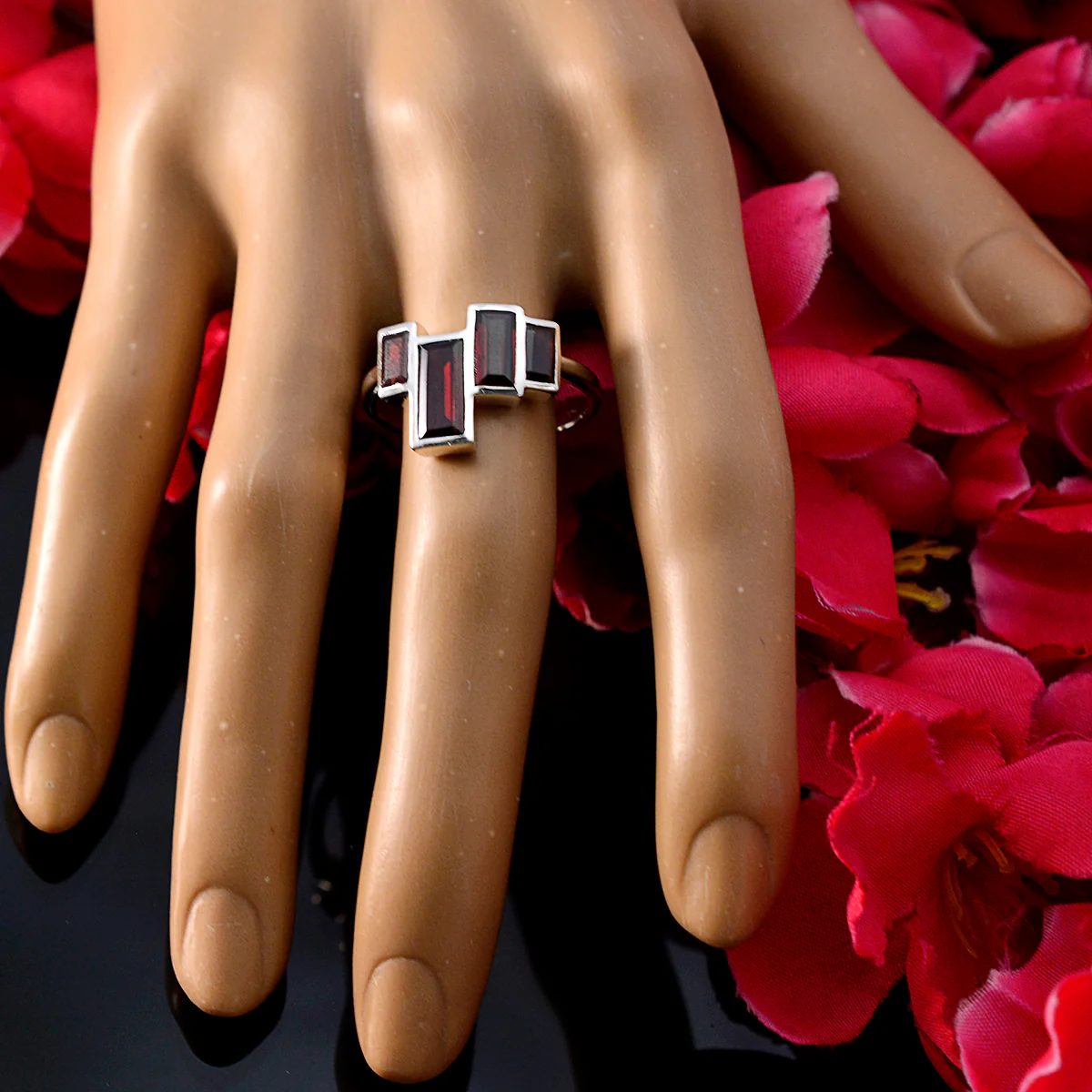 Garnet quarter Russian Sterling Silver Red Gemstones Featherlight Cultural Ring Jewelry - Image 5
