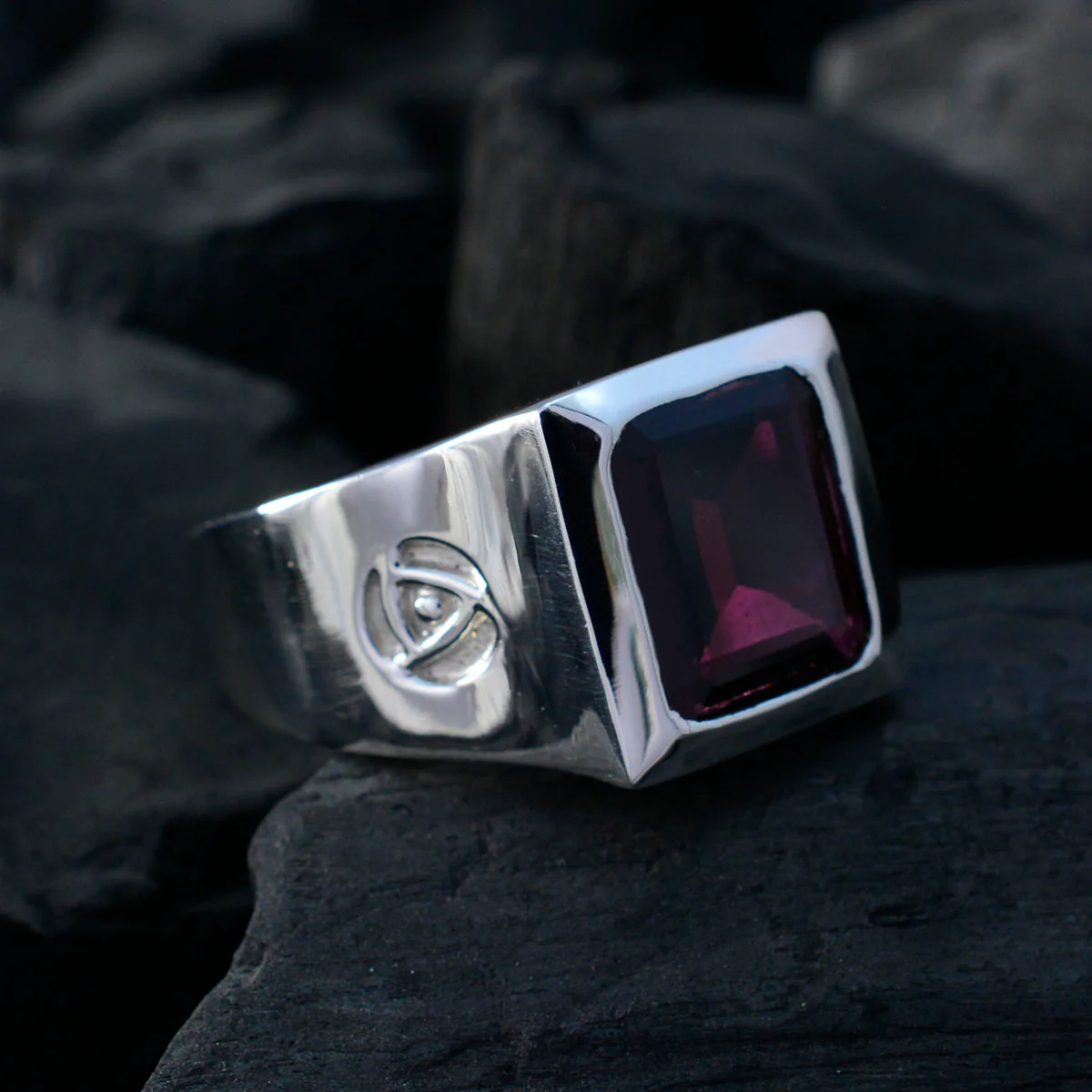 Garnet Solitaire Indian 92.5 Silver Red Gemstone Essential Armor Ring Jewelry - Image 4