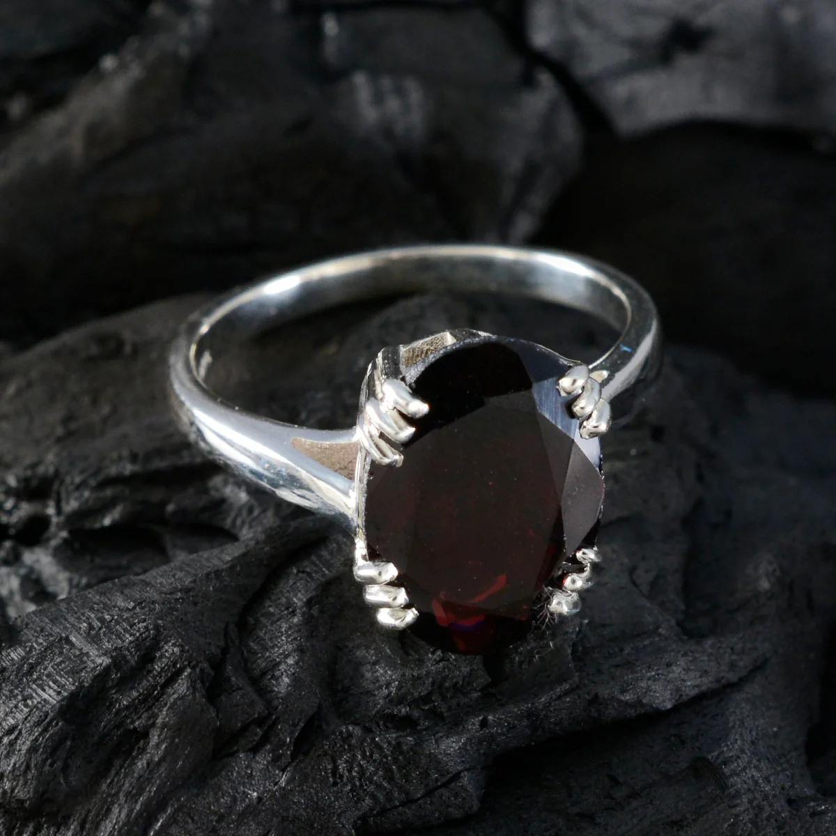 Garnet Solitaire Indian Silver Red Gemstones Tiny Contemporary Ring Jewellery - Image 4