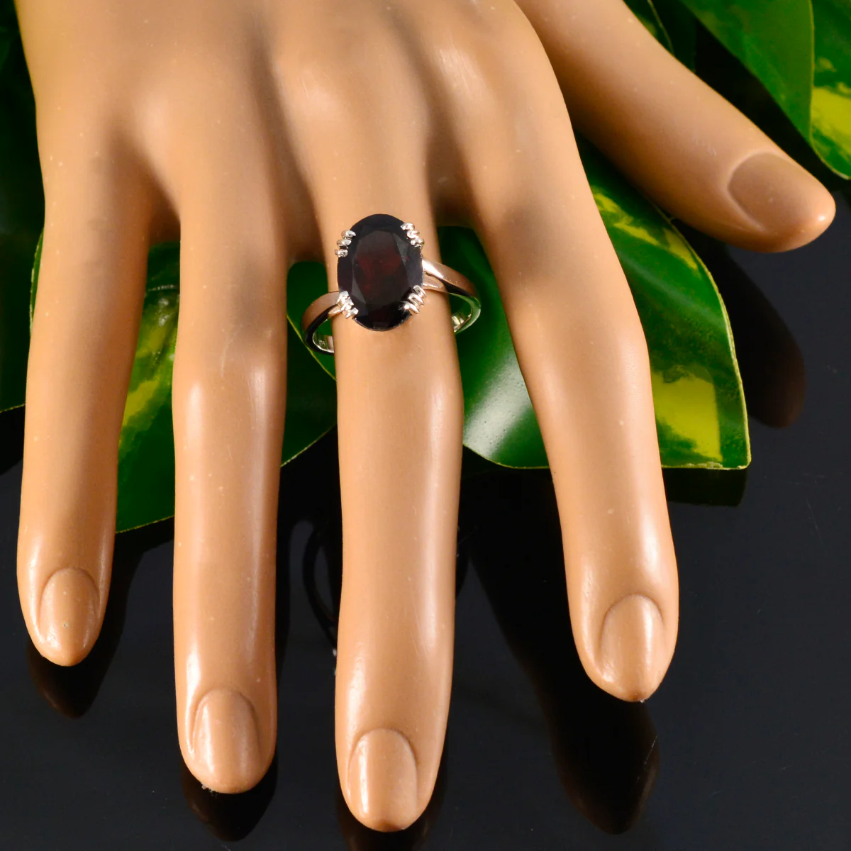 Garnet Solitaire Indian Silver Red Gemstones Tiny Contemporary Ring Jewellery - Image 5