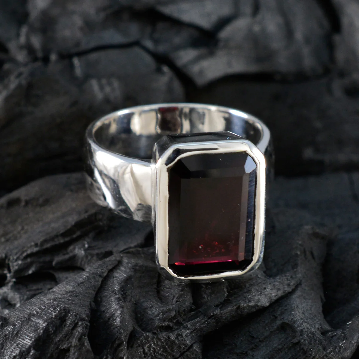 Garnet Solitaire Italian 925 Sterling Silver Red Gemstone Edgy Contemporary Ring Jewelry - Image 4