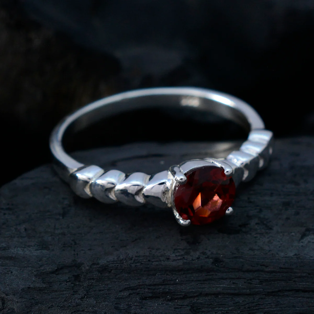 Garnet Solitaire Japanese 925 Silver Red Gems Whisper-thin Luxurious Ring Jewelry - Image 4