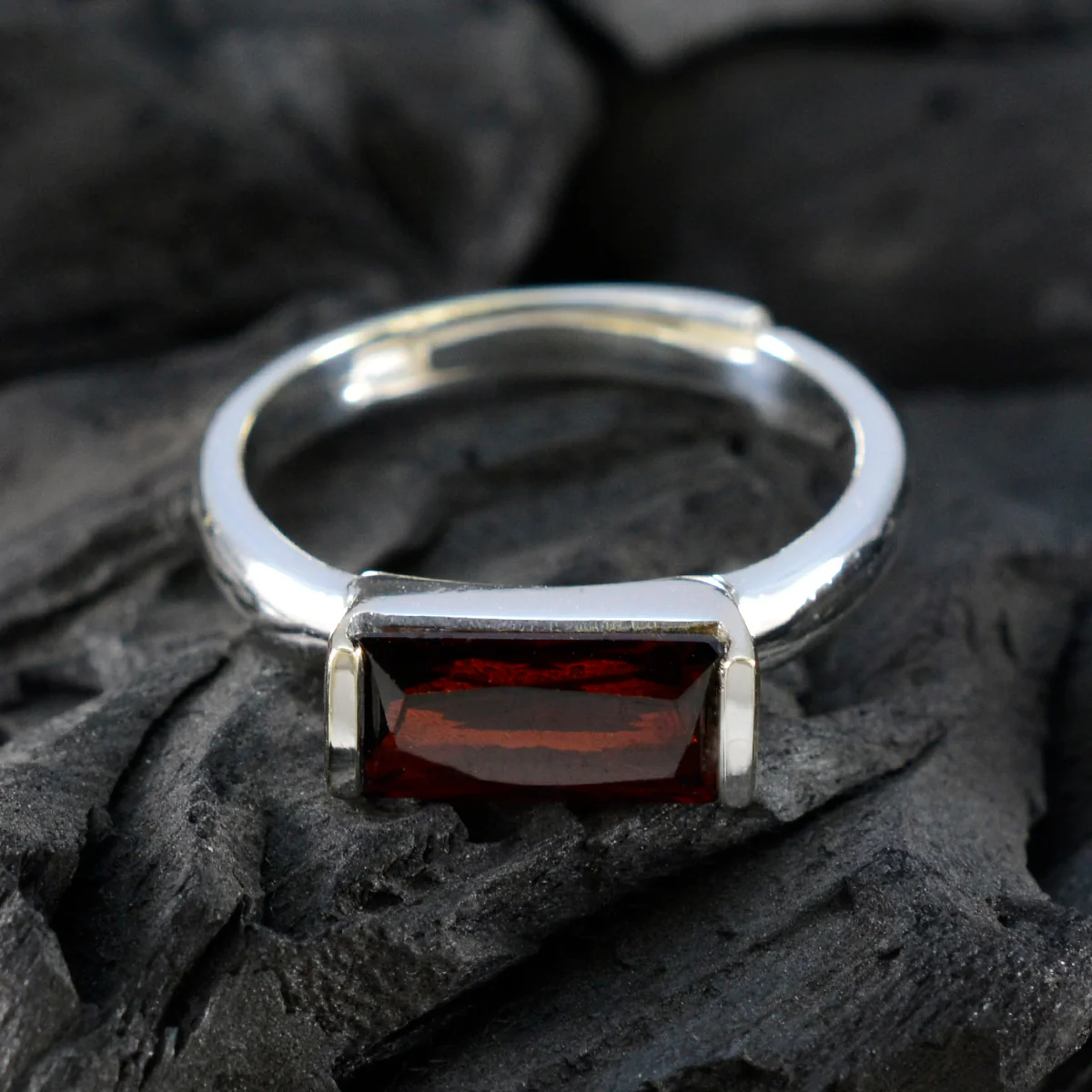 Garnet Solitaire Japanese 925 Silver Red Gemstone Whisper-thin Luxurious Ring Jewelry - Image 4