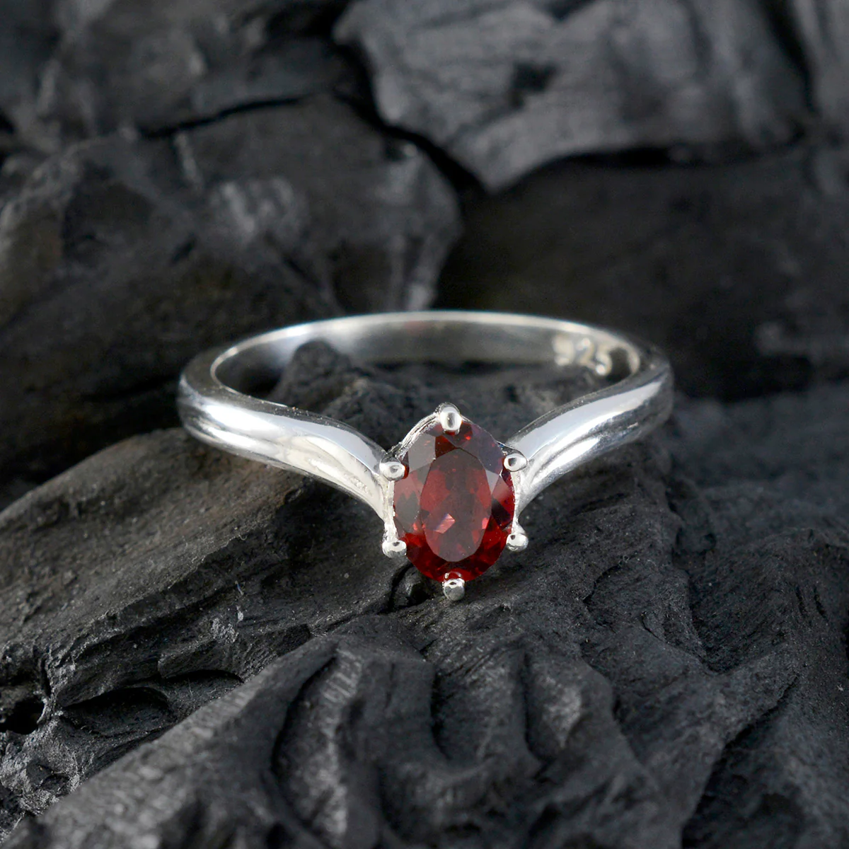 Garnet Solitaire Japanese Sterling Silver Red Gemstone Dainty Contemporary Ring Jewelry - Image 4