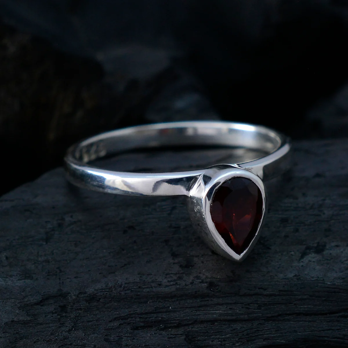 Garnet Solitaire Korean Silver Red Gemstone Delicate Romantic Ring Jewelry - Image 4
