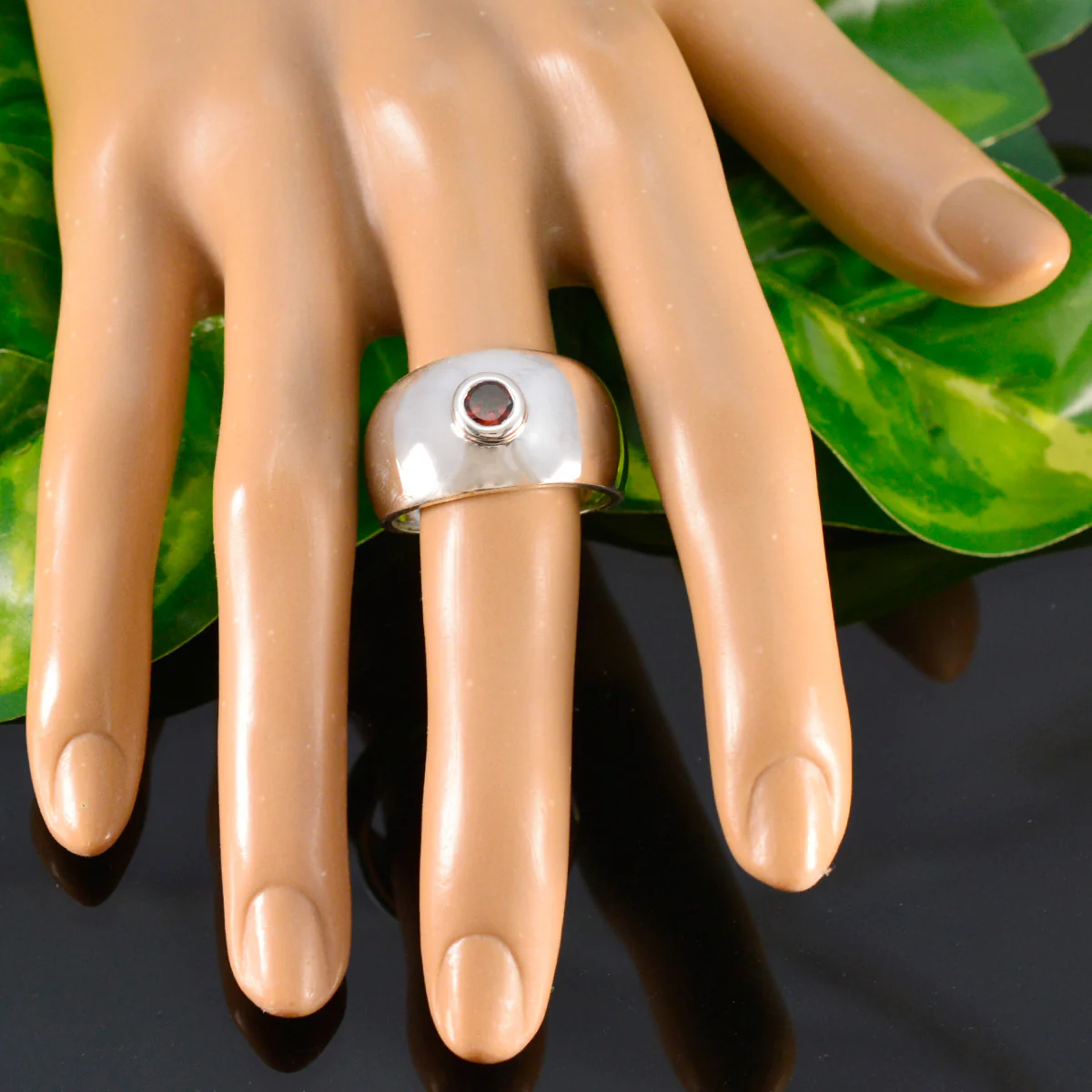 Garnet Solitaire Moroccan 925 Sterling Silver Red Gemstone Eye-catching Contemporary Ring Jewellery - Image 5