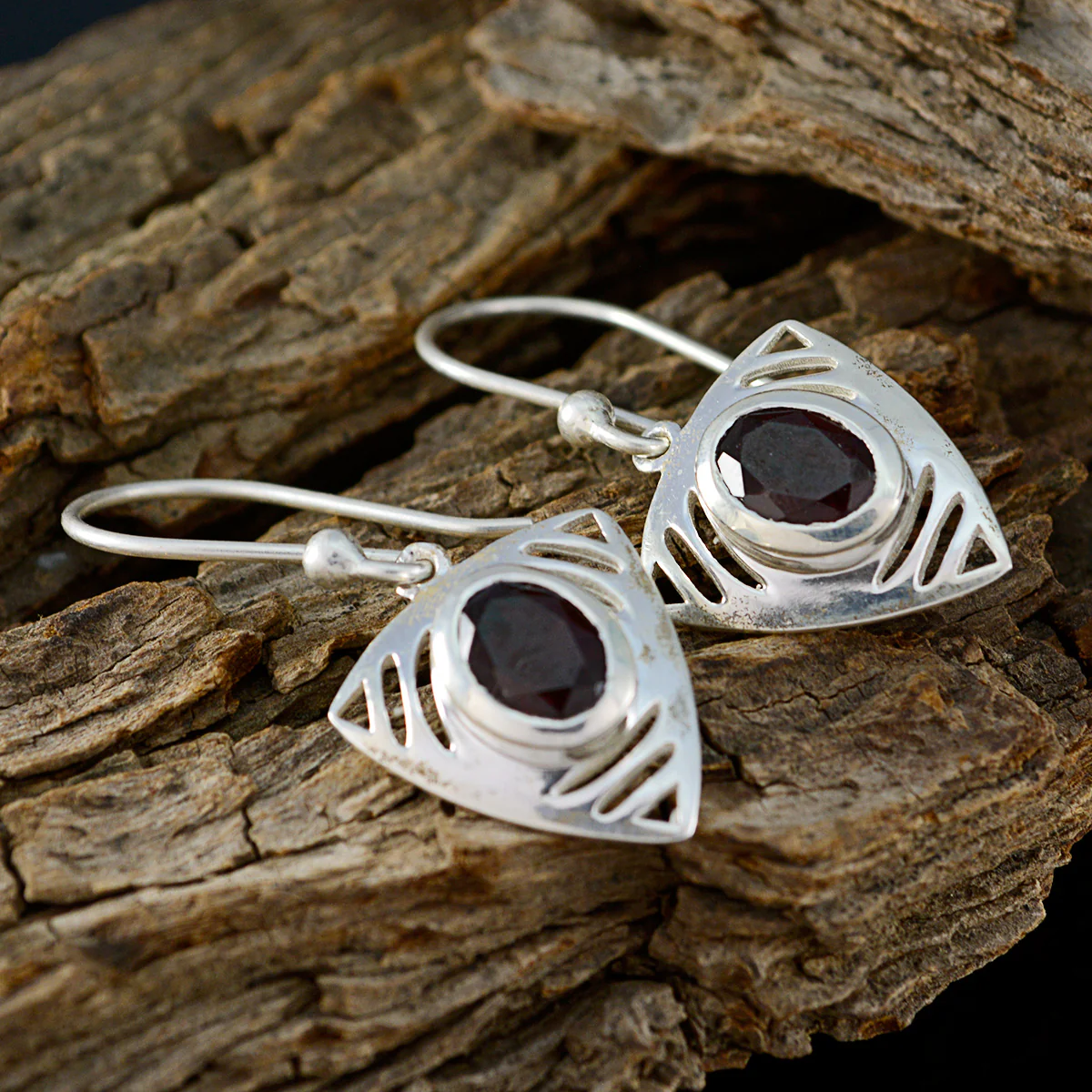 Garnet Spanish Mathilde Solitaire Dangle Red 92.5 Silver Earring - Image 3
