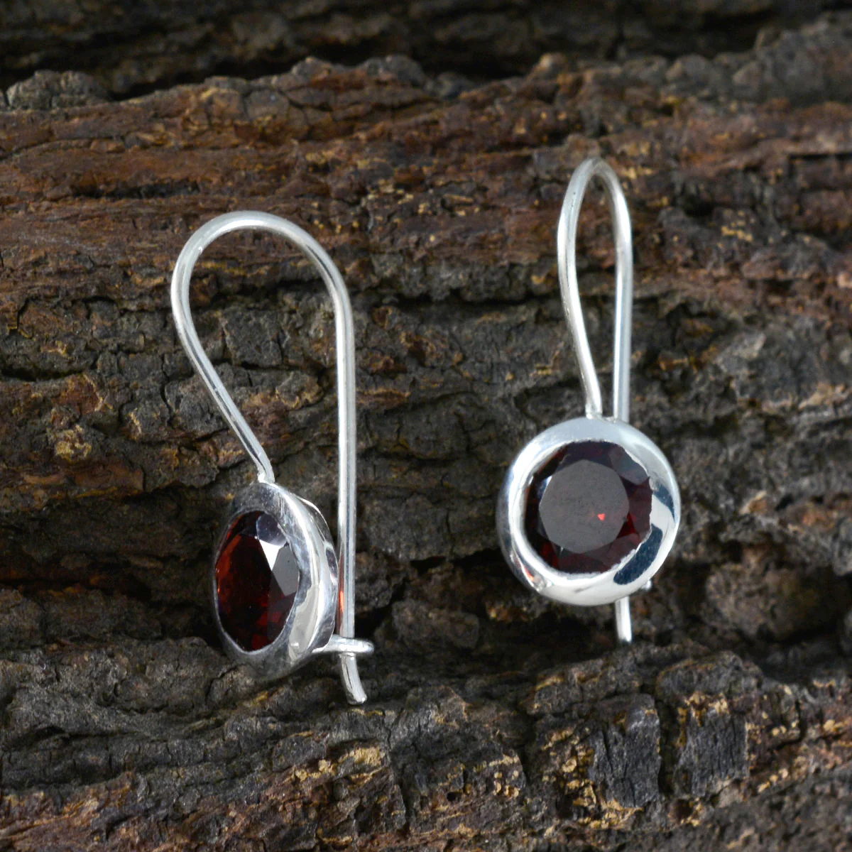 Garnet Turkish Ava Solitaire Dangle Red Silver Earring - Image 3