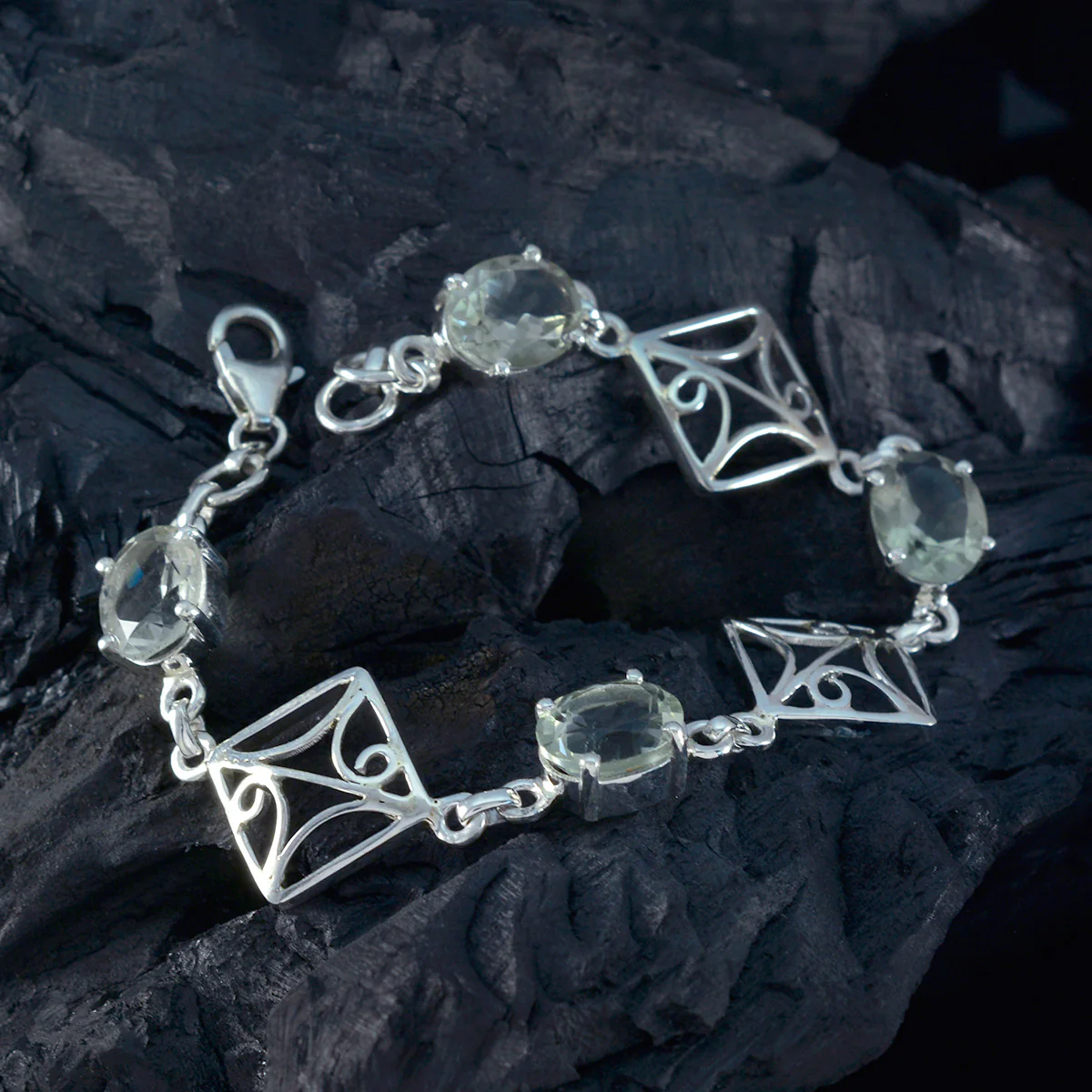 Green Amethyst Day of Happiness Featherlight Light Green Silver Links Bracelet - Image 3