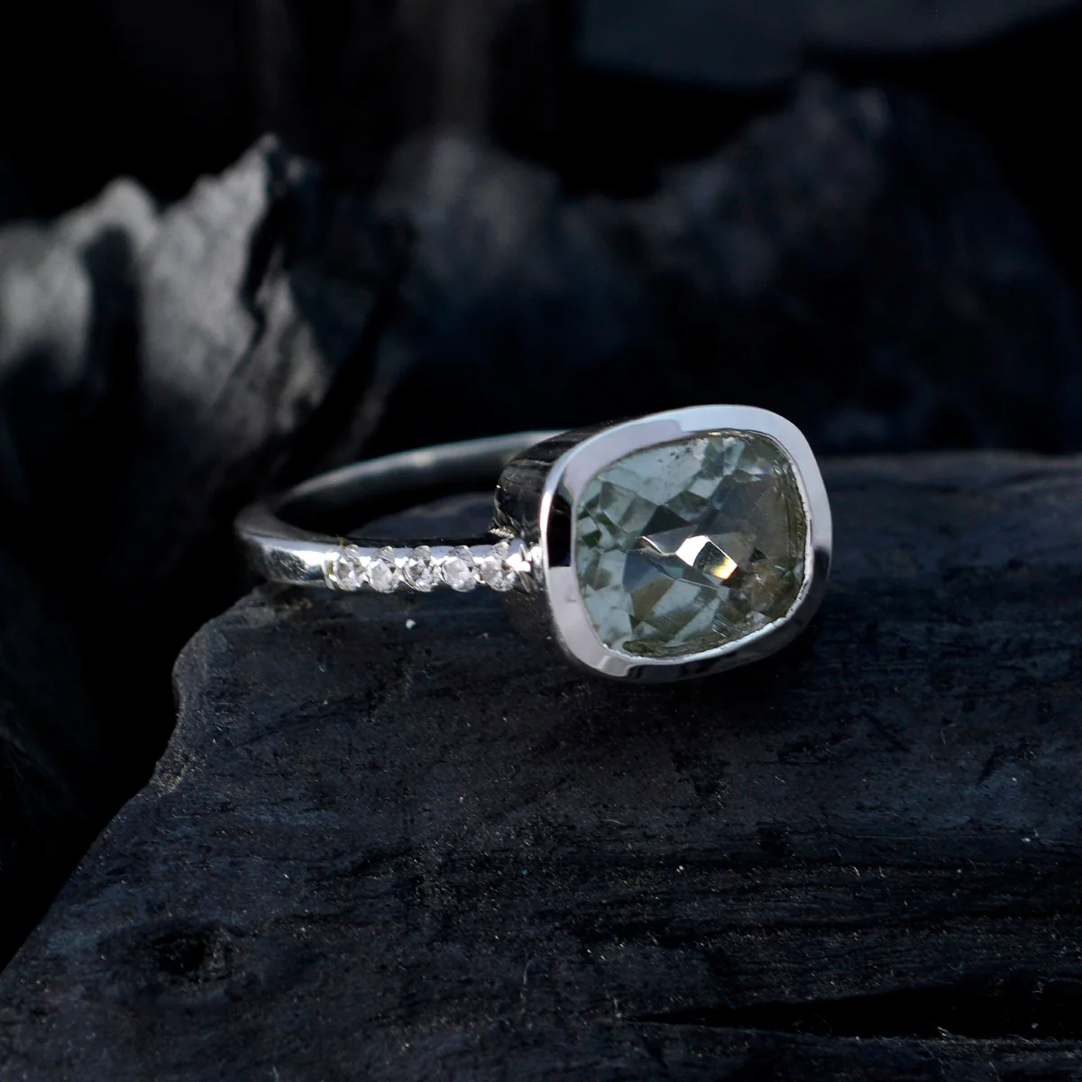 Green Amethyst Halo Egyptian Sterling Silver Green Gemstones Featherlight Graceful Ring Jewellery - Image 3