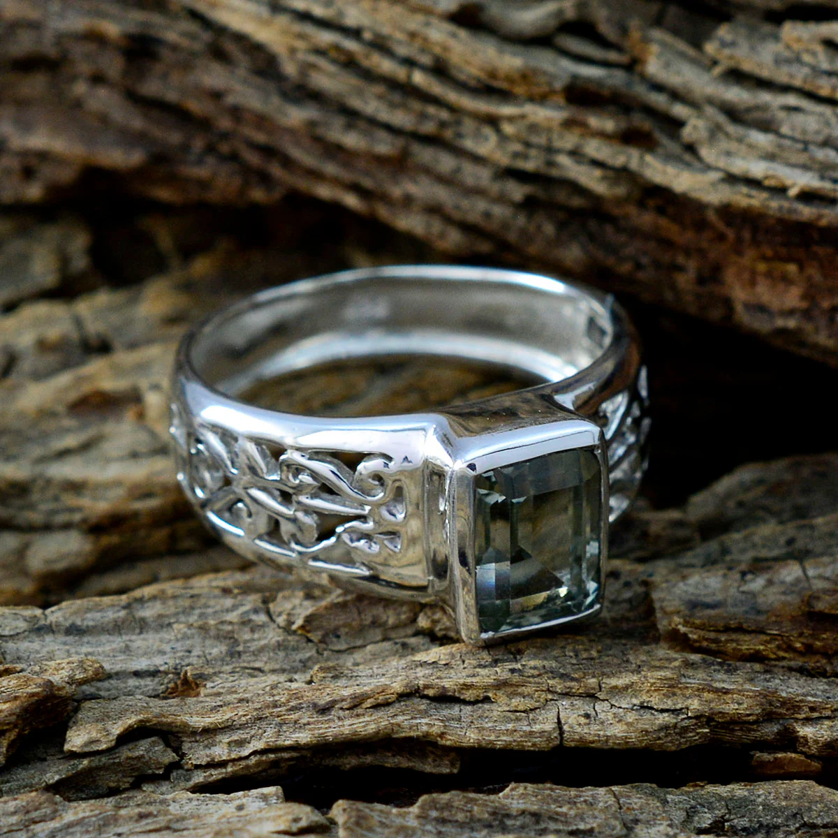 Green Amethyst Solitaire Indian Sterling Silver Green Gemstones Featherlight Cultural Ring Jewelry - Image 3
