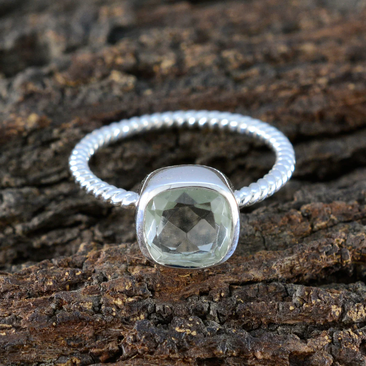 Green Amethyst Solitaire Japanese 925 Sterling Silver Green Gemstones Dainty Glamorous Ring Jewellery - Image 3