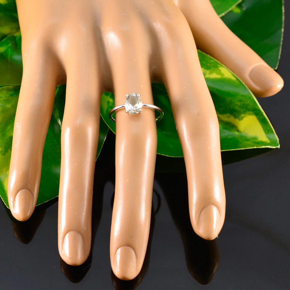 Green Amethyst Solitaire Korean 925 Silver Green Gems Elegant Glamorous Ring Jewelry - Image 5