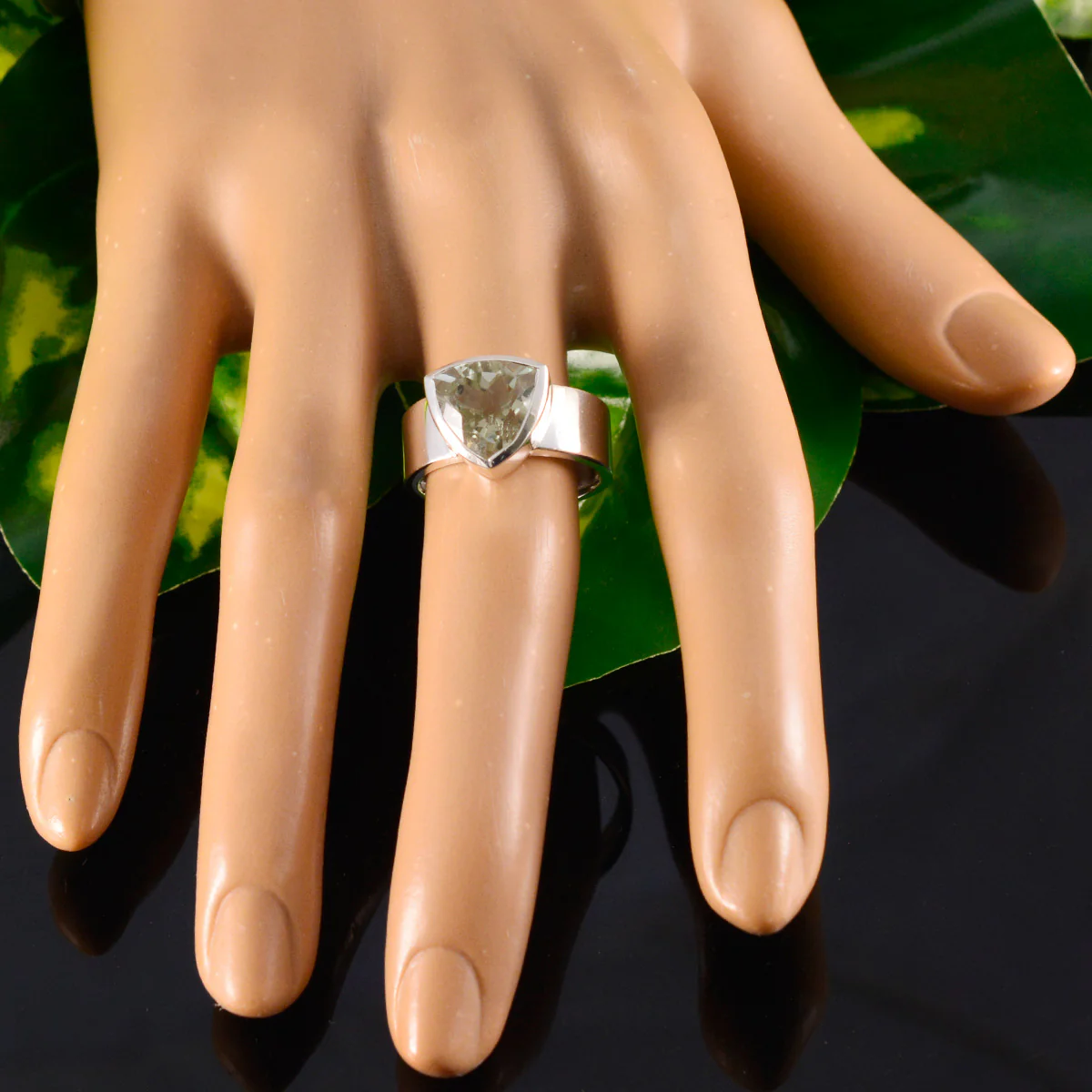 Green Amethyst Solitaire Moroccan Silver Green Gems Eye-catching Signet Band Jewellery - Image 5