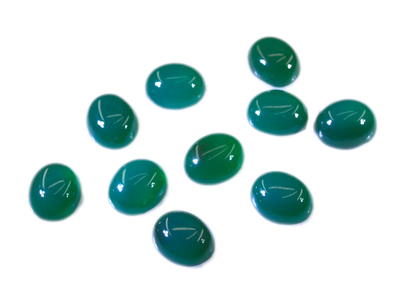 Green Onyx 1PC Large 9x11 MM Oval Cabochon Green Splendid semi Precious Semi Precious Gemstone - Image 2