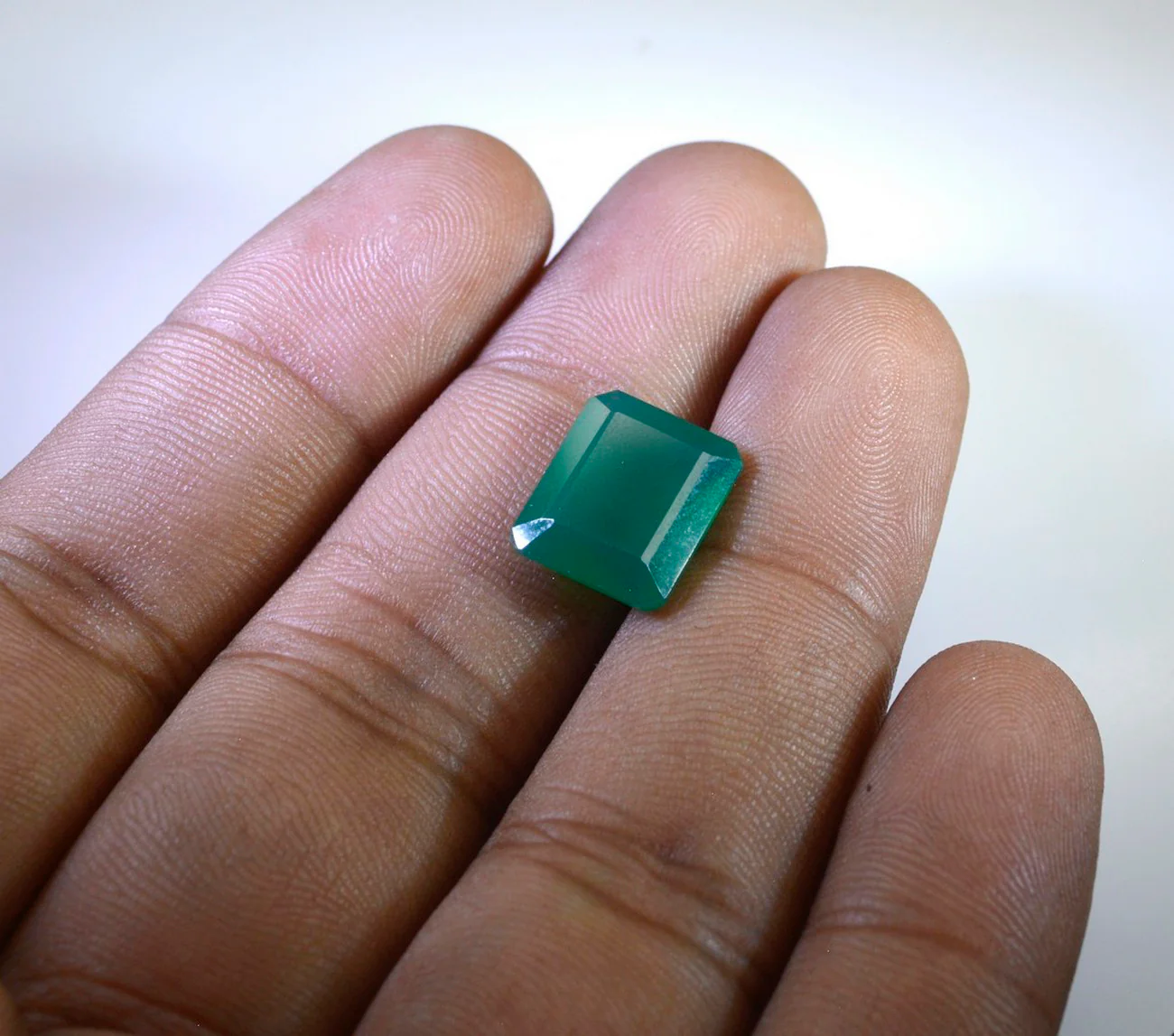 Green Onyx 1PC Small 6x9 MM Emerald Faceted Green Genuine Semi Precious Loose Gems - Image 4