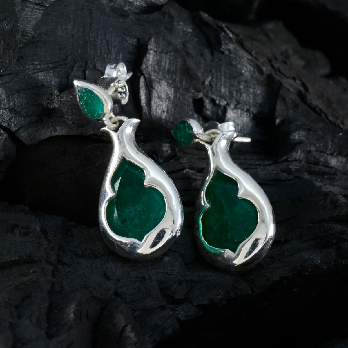 Green Onyx Korean Emily Toi et Moi Stud Green Sterling Silver Earring - Image 2