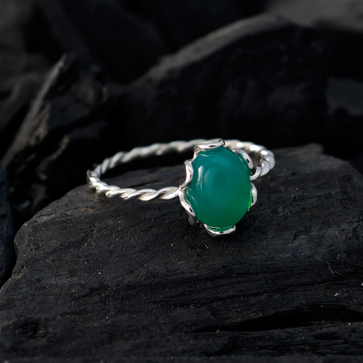 Green Onyx Solitaire Japanese 925 Silver Green Gemstones Elegant Twist Ring Jewelry - Image 4