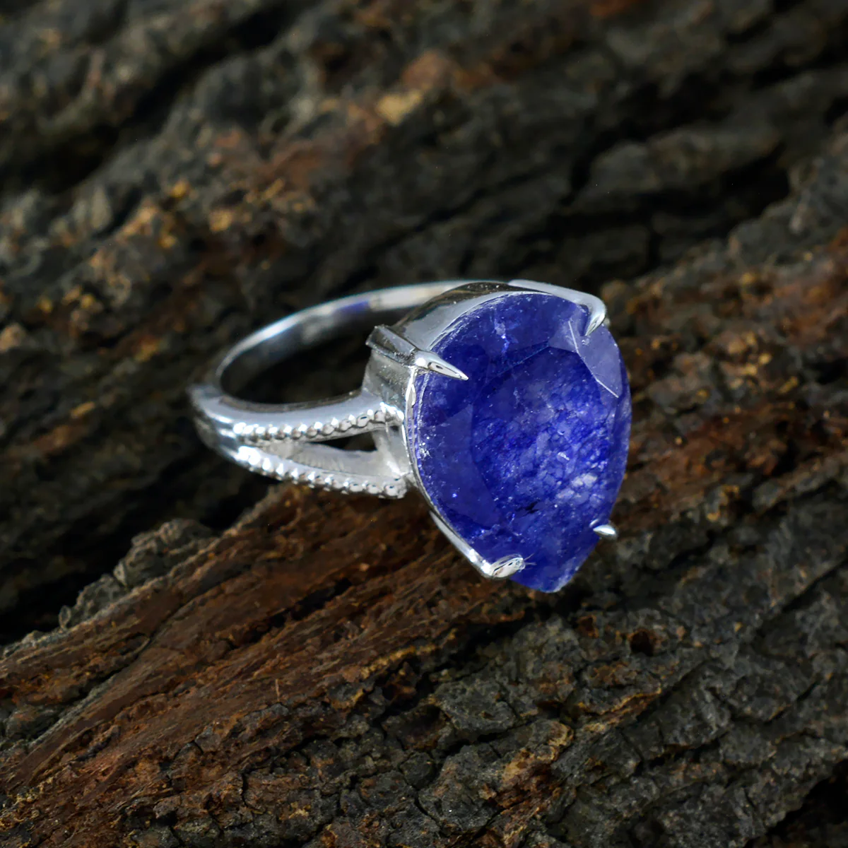 Indian Blue Sapphire Solitaire Egyptian Sterling Silver Blue Gemstone Eye-catching Glamorous Ring Jewellery - Image 3