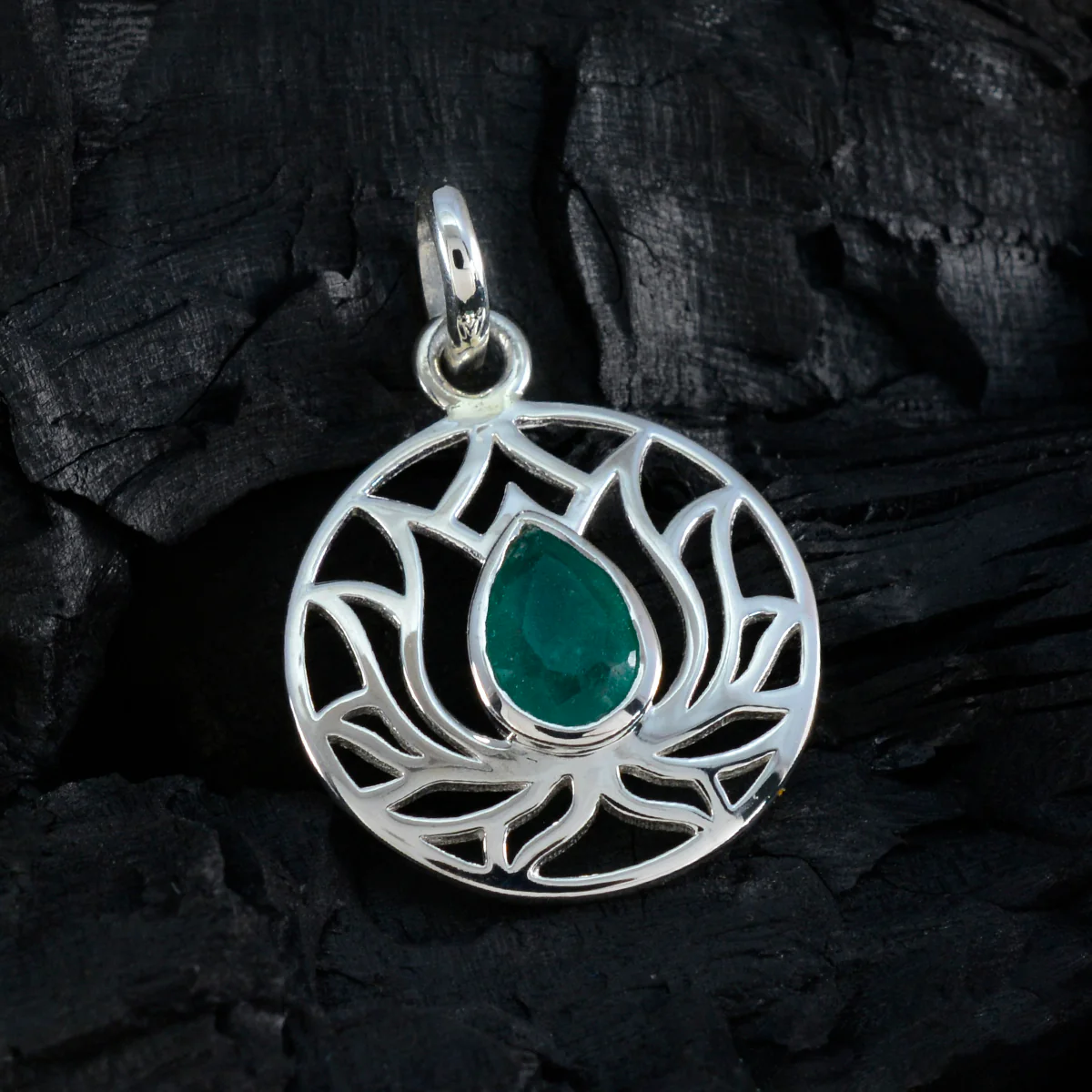 Indian Emerald Dainty Spanish 925 Silver Solitaire Camilla Rope-Wire Green Pendant Jewelry - Image 3