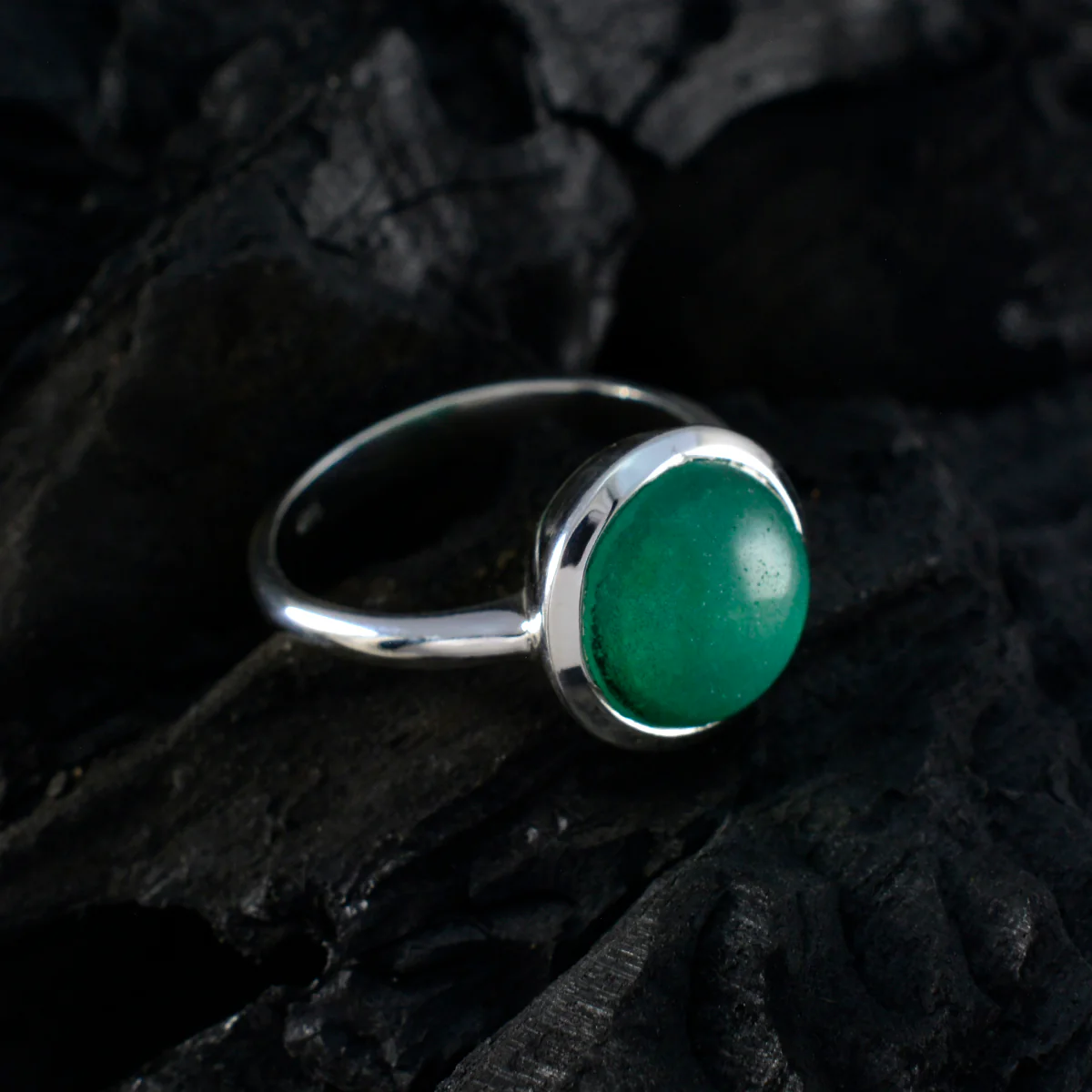 Indian Emerald Solitaire German 92.5 Silver Green Gemstone Tiny Contemporary Ring Jewelry - Image 4