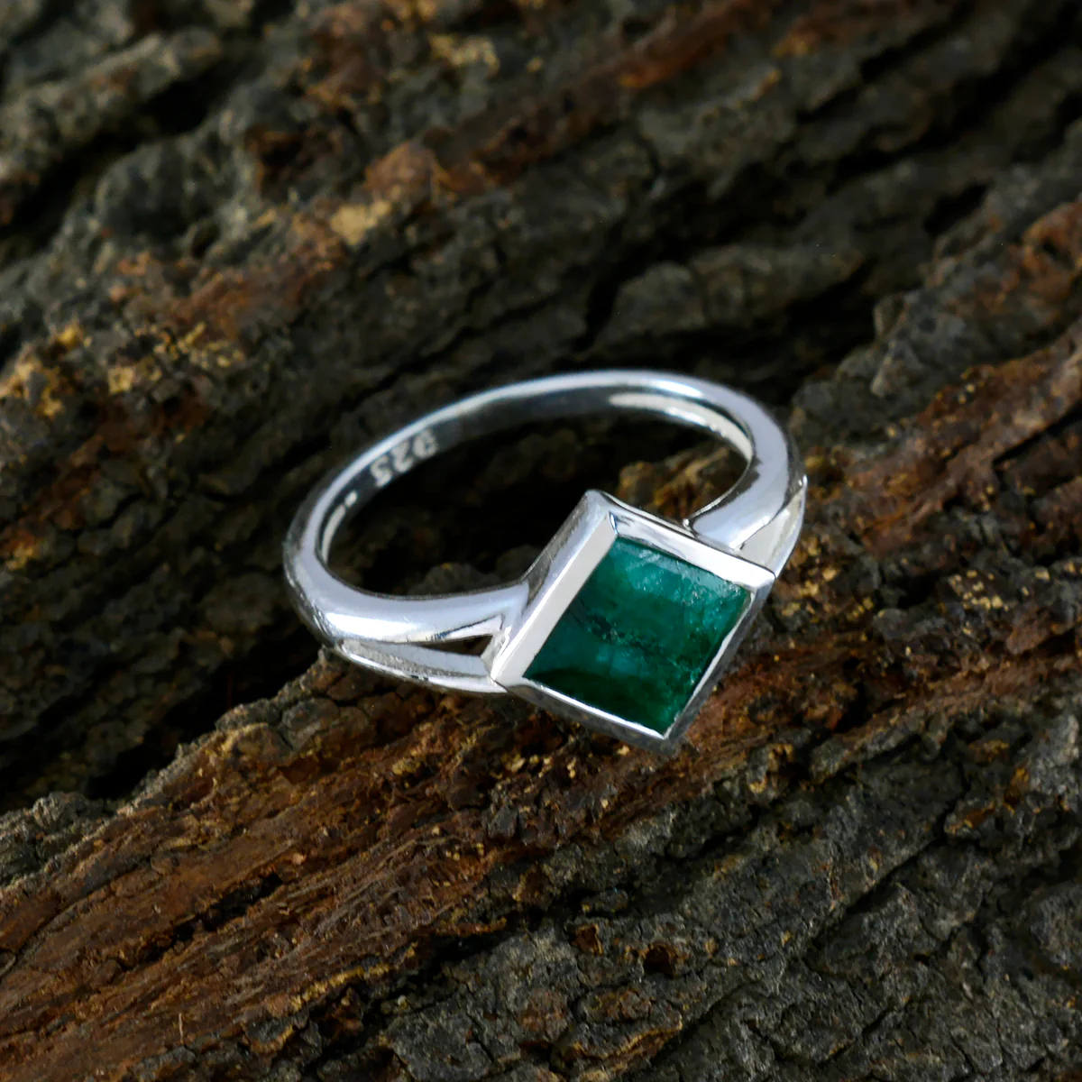 Indian Emerald Solitaire Korean 925 Silver Green Gemstones Dainty Luxurious Ring Jewelry - Image 3