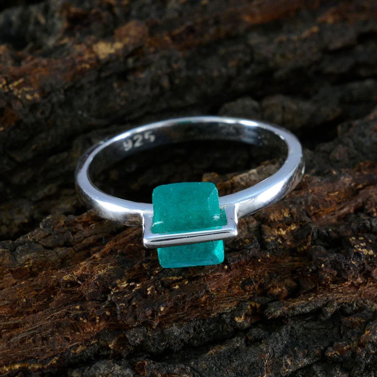 Indian Emerald Solitaire Turkish 92.5 Silver Green Gems Dainty Abstract Ring Jewellery - Image 3