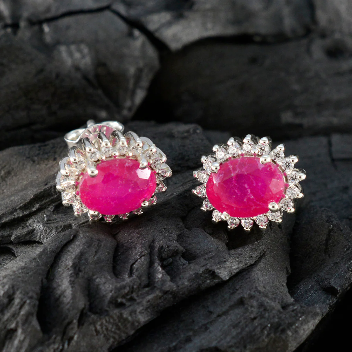 Indian Ruby Australian Natalia multiple Stud Red 925 Silver Earring - Image 2