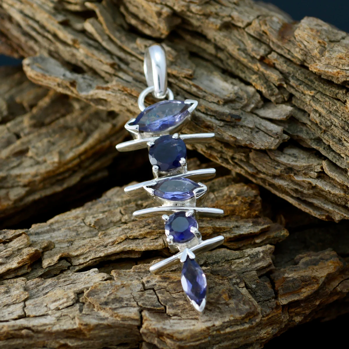 Iolite Featherlight Egyptian Sterling Silver Penta Camila Cocktail Blue Pendant Jewellery - Image 3