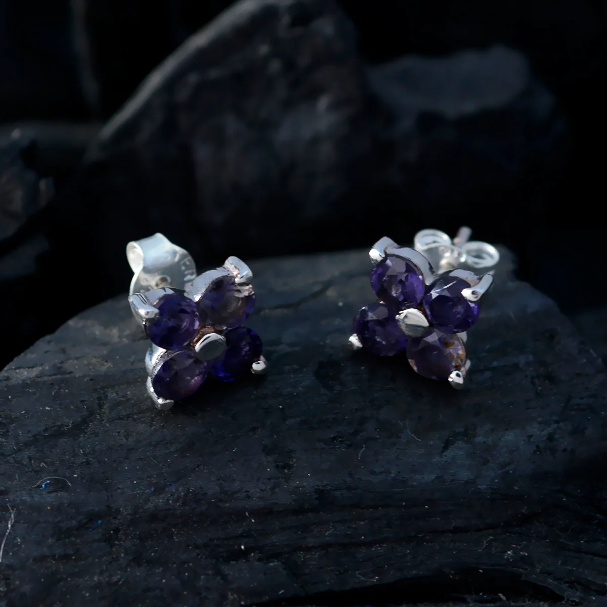 Iolite Japanese Evelyn multiple Stud Blue 92.5 Silver Earring - Image 2