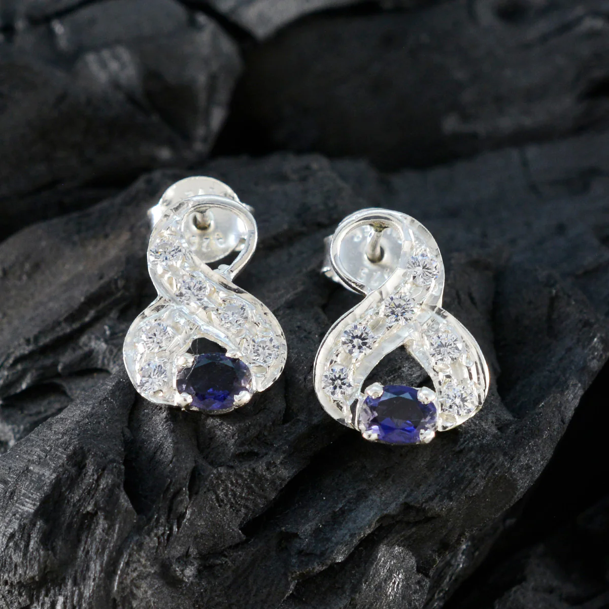 Iolite Middle Eastern Patricia multiple Stud Blue Sterling Silver Earring - Image 4