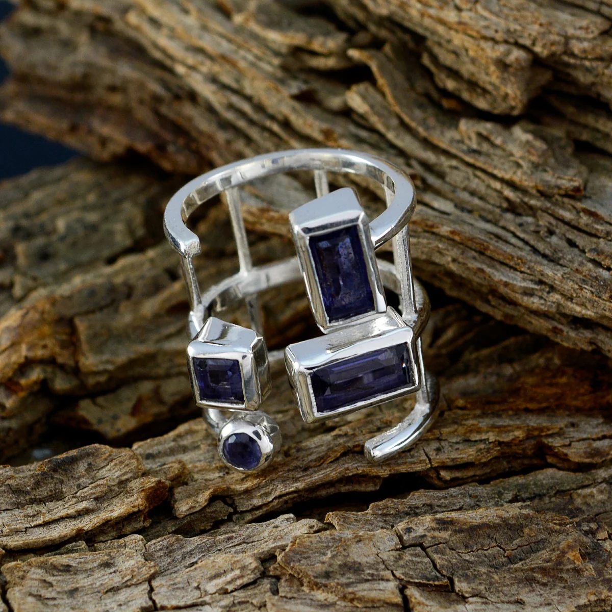 Iolite quarter Russian Sterling Silver Blue Gemstones Mid-weight Signet Ring Jewellery - Image 2