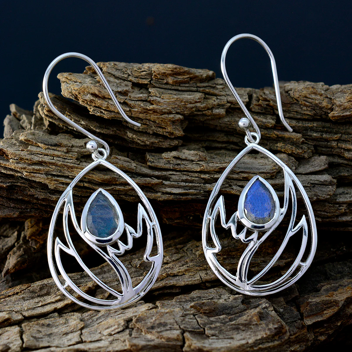 Labradorite French Yuki Solitaire Dangle Gray 925 Sterling Silver Earring - Image 3