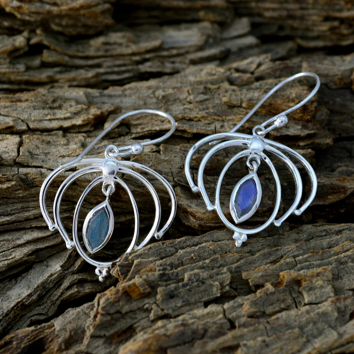Labradorite Middle Eastern Soo-jin Solitaire Dangle Gray Sterling Silver Earring - Image 3