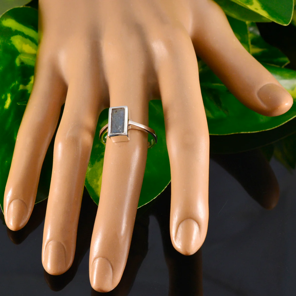 Labradorite Solitaire French 925 Silver Gray Gems Slim Abstract Ring Jewellery - Image 5