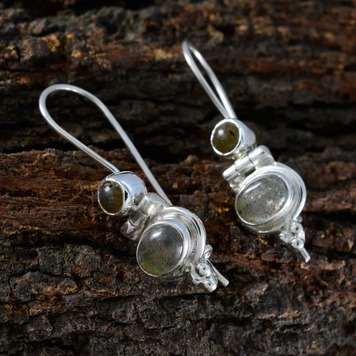 Labradorite Spanish Victoria multiple Dangle Gray 92.5 Silver Earring - Image 3