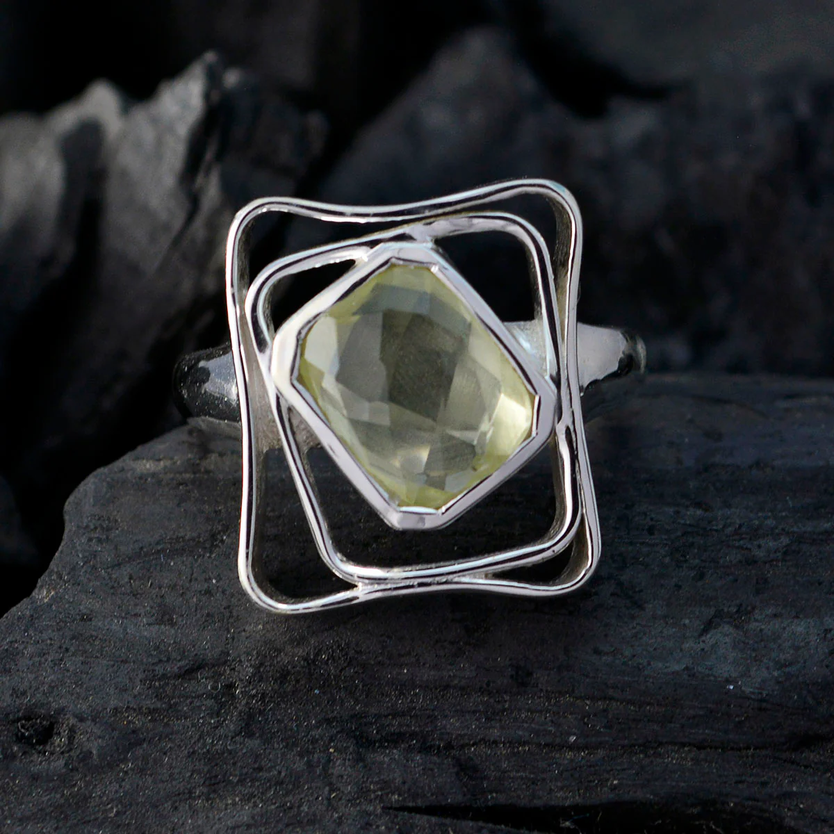 Lemon Quartz Solitaire African 92.5 Silver Yellow Gems Mid-weight Signet Ring Jewellery - Image 4