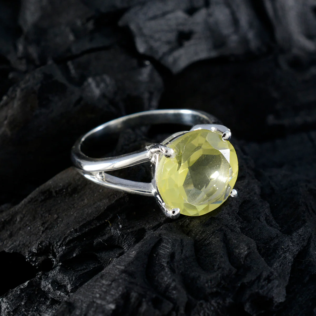 Lemon Quartz Solitaire Moroccan 92.5 Silver Yellow Gemstone Featherlight Sophisticated Ring Jewelry - Image 4
