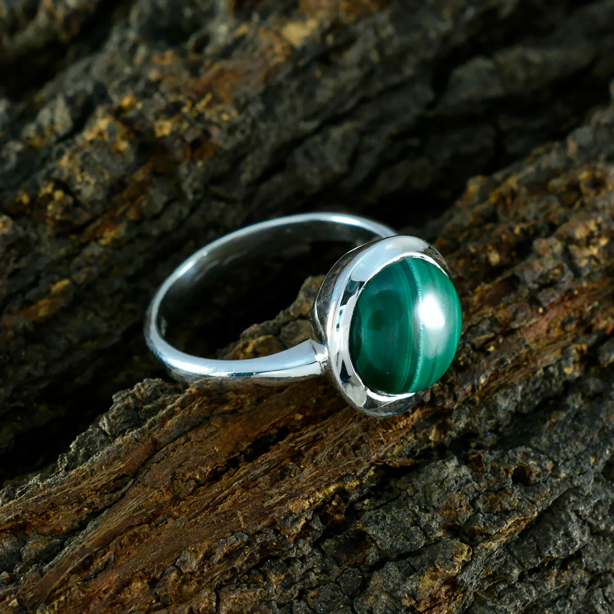 Malachite Solitaire Egyptian Sterling Silver Green Gemstone Slim Luxurious Ring Jewellery - Image 4