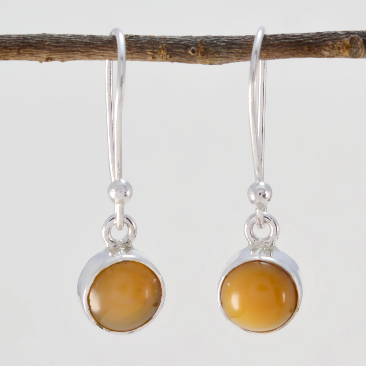 Moonstone Australian Lucy multiple Stud White 925 Silver Earring - Image 3