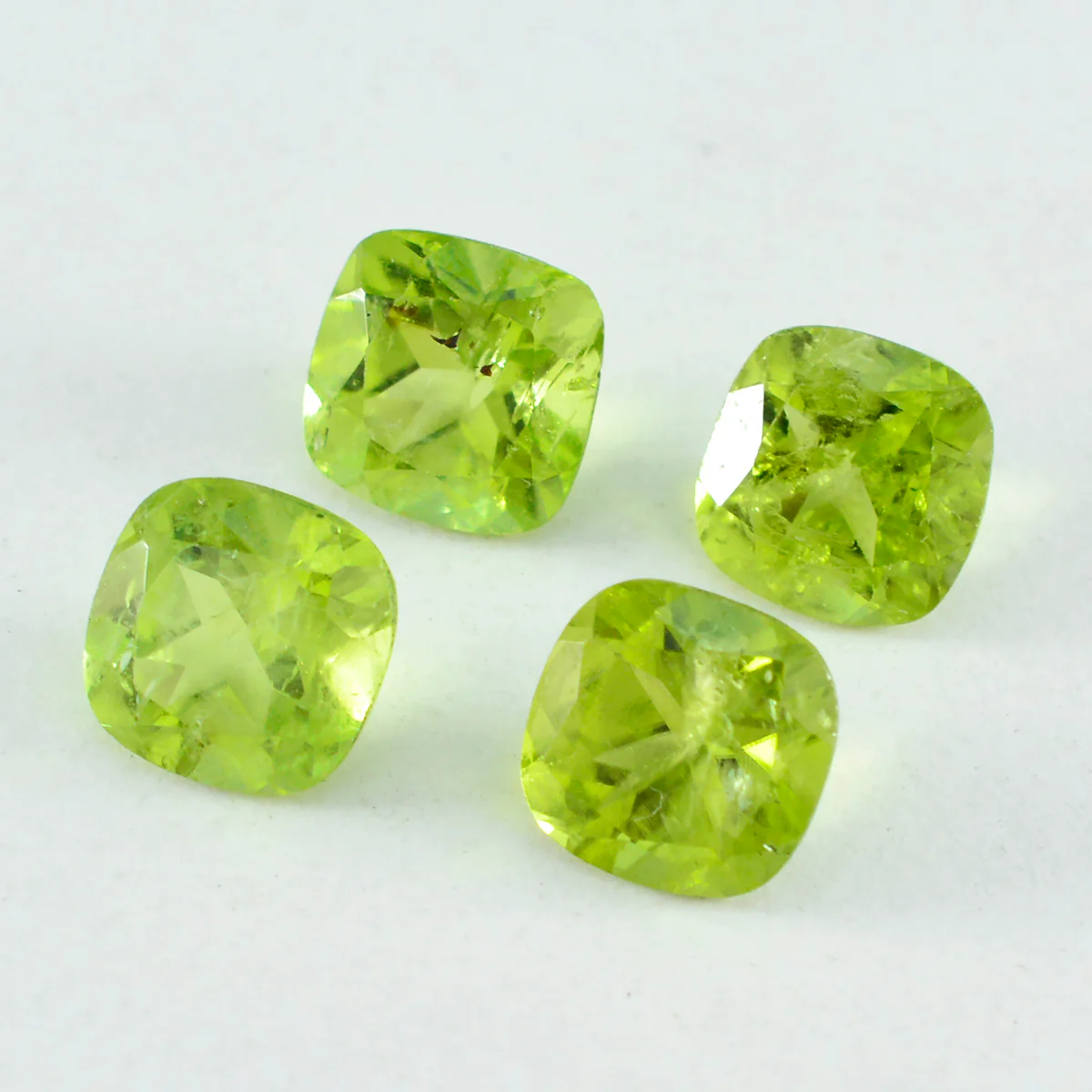 Peridot 1PC Chunky 15x15 MM Cushion Faceted Green Superior Semi Precious Loose Gemstone